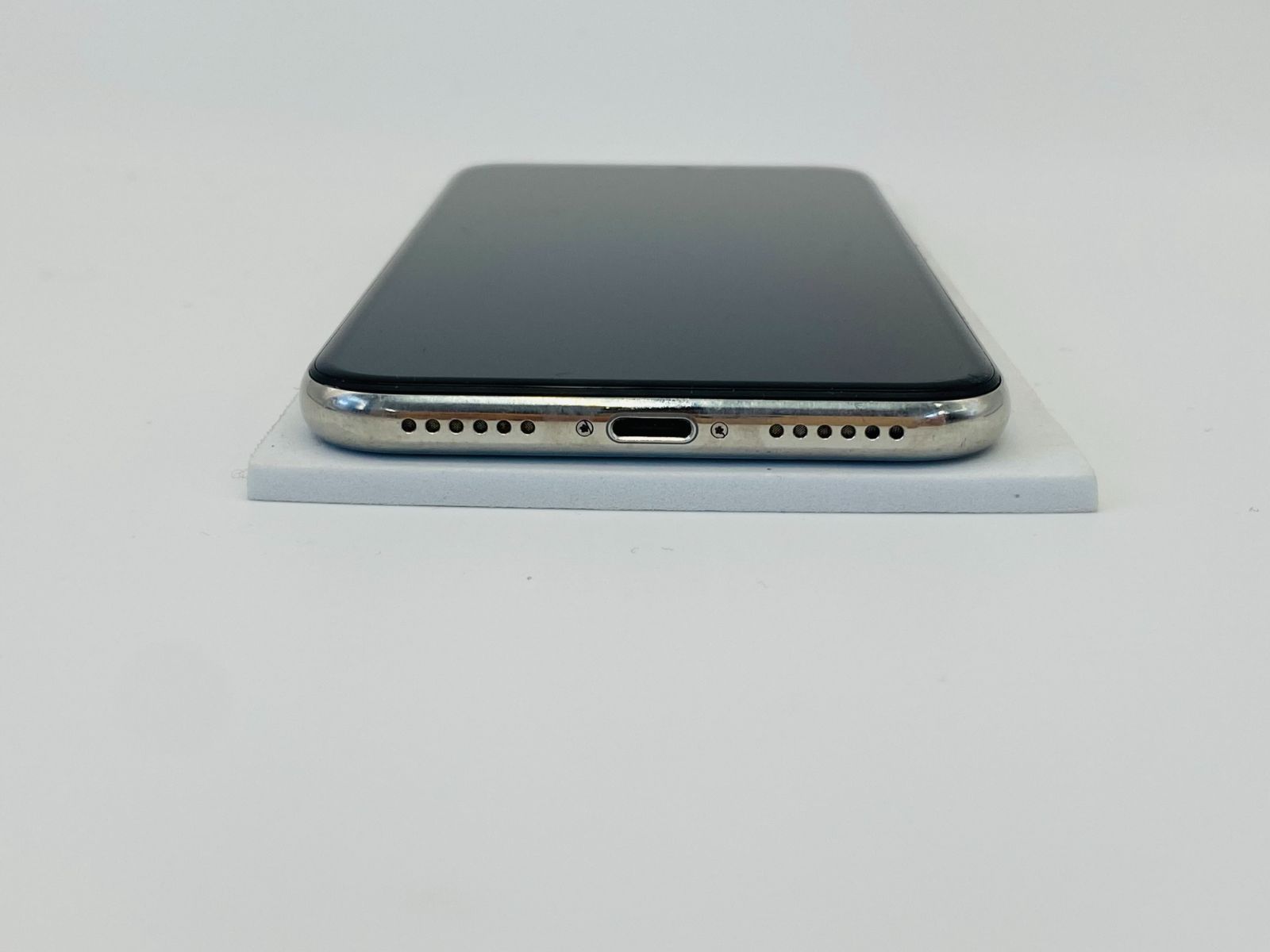 iPhoneX 64GB シルバー/シムフリー/大容量新品BT100％ 010 - スマTOMO ...