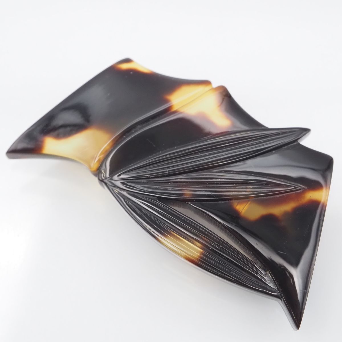 F909 鼈甲 べっ甲 帯留め 竹 笹 デザイン シルバー 和装小物