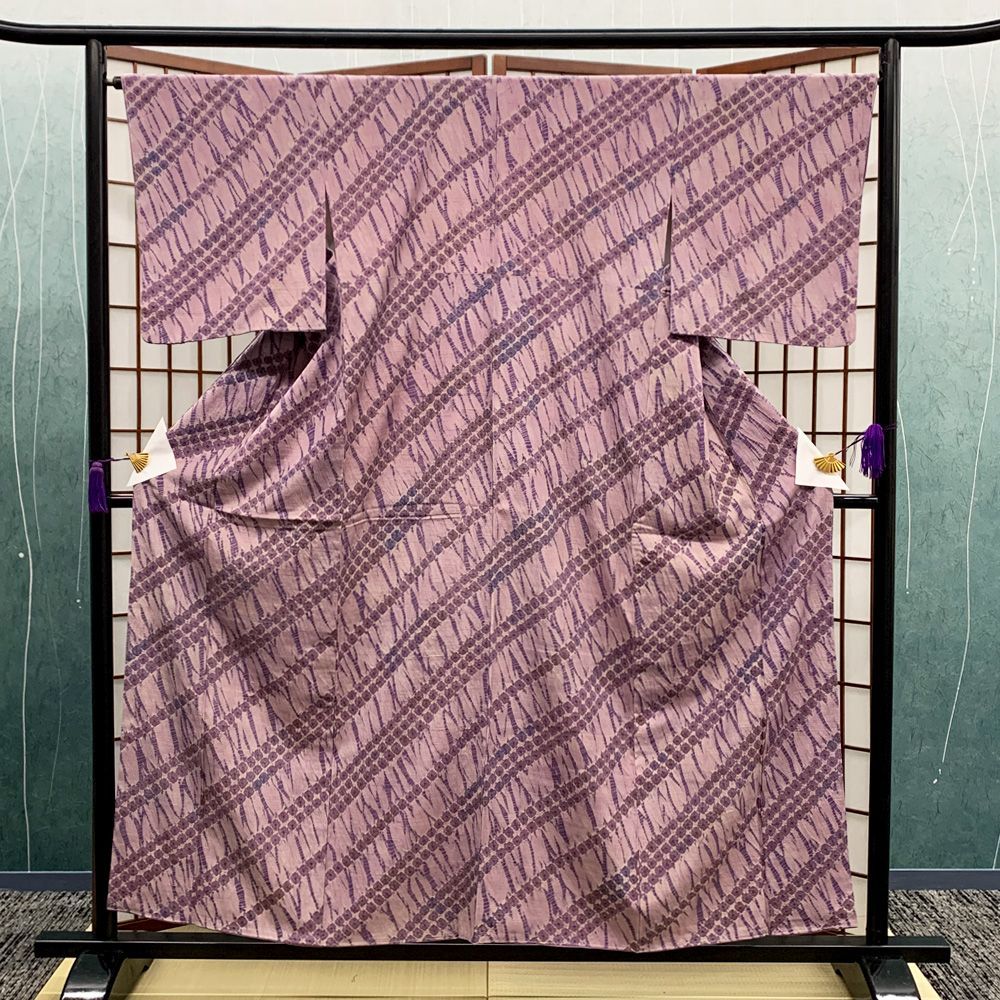 リサイクル着物 紬 絞り 袷 パープル 絞り染め 女性用