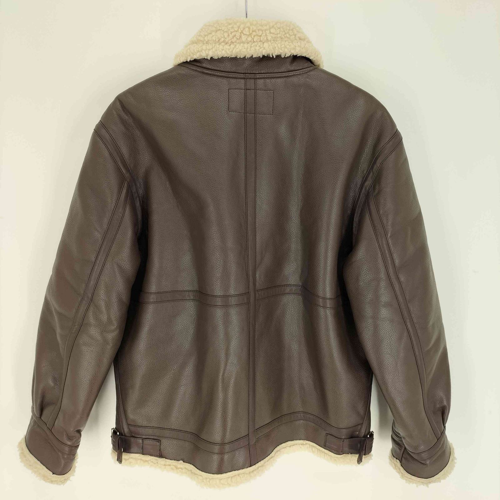 美品 TIGRE BROCANTE 最高級 USA製 ムートン レザー 短丈 美品 TIGRE BROCANTE 最高級 USA製 ムートン レザー 短丈