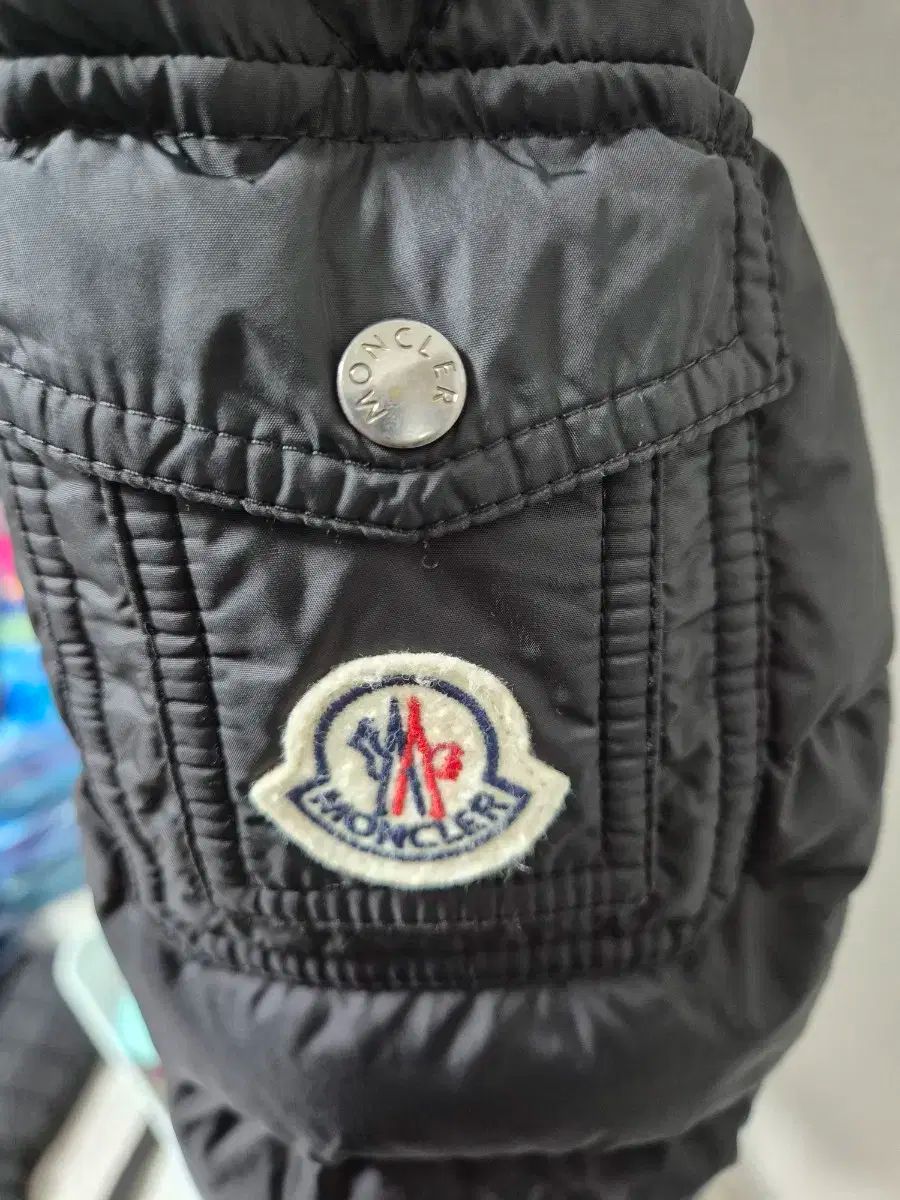 MONCLER モンクレール BYRON(モンクレール) キッズ ダウンジャケット 子供服・用品(85cm CHARPAL黒14A入荷大人も着られるキッズMONCLER(モンクレール)BUYMA byron（キッズ・ベビー・マタニティ）の通販 &frasl; 人気ファッションインスタグラマー TikTokerの黒田りこ様ご着用の ブラック（黒）系 - ブランド ダウン ニューマヤ