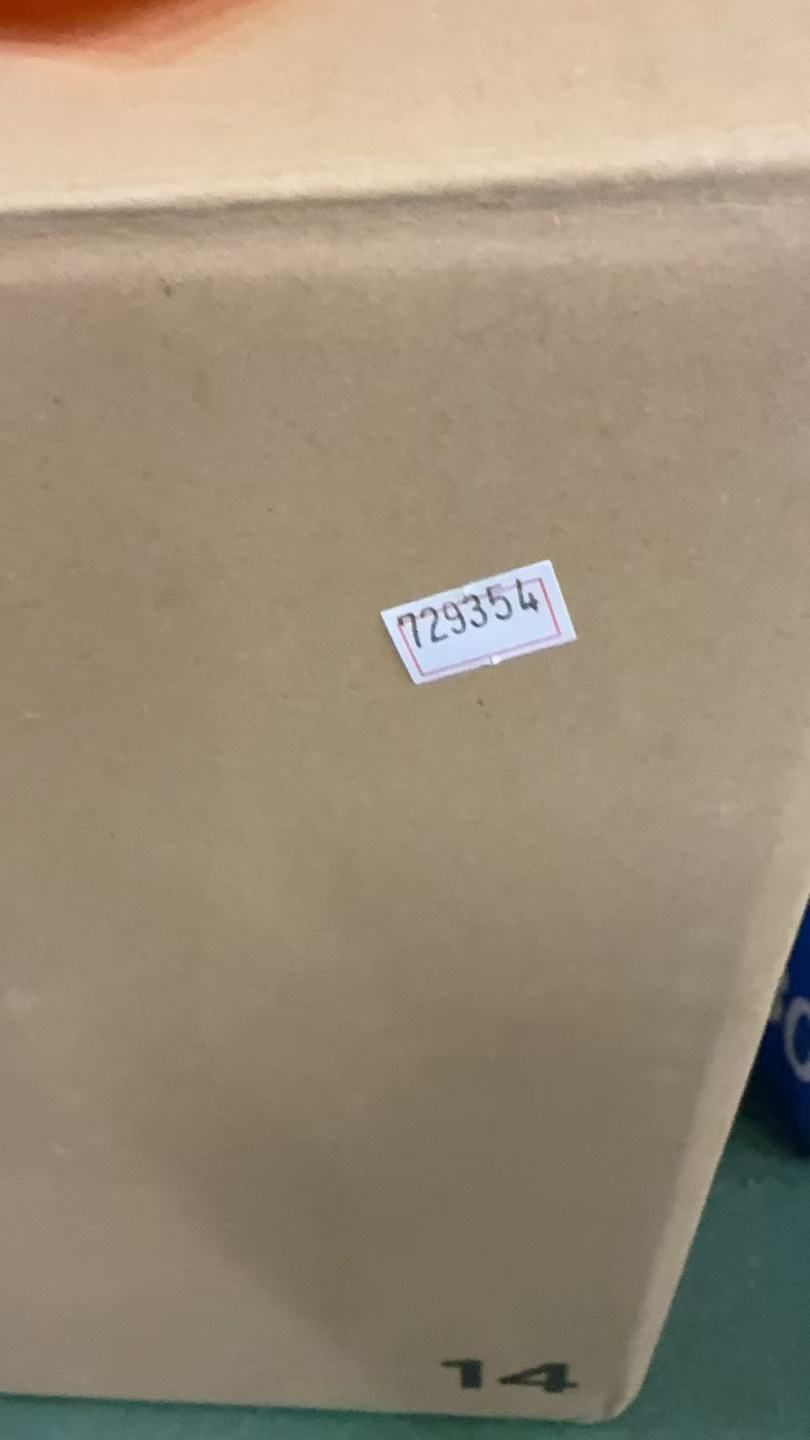 PLUS ロボット掃除機||729354