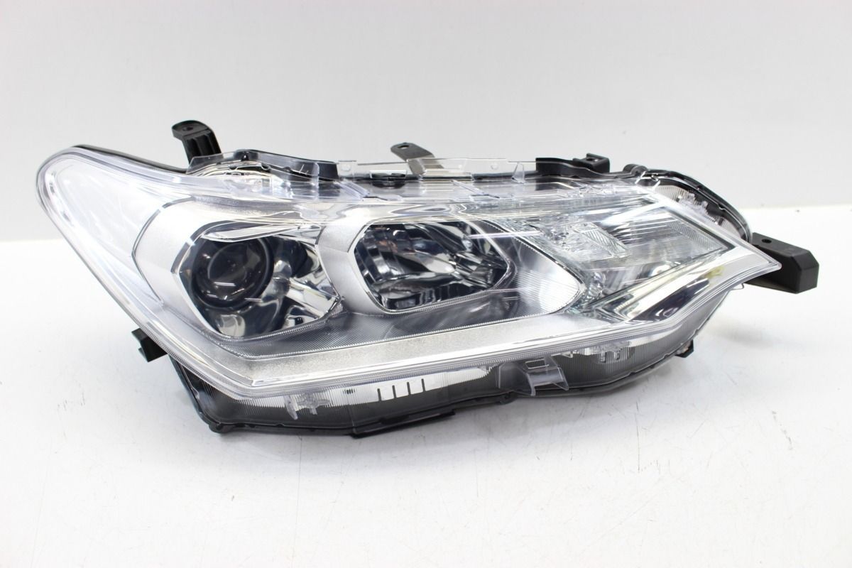 トヨタ 純正 未使用 カローラフィールダー ヘッドランプ (RH) 