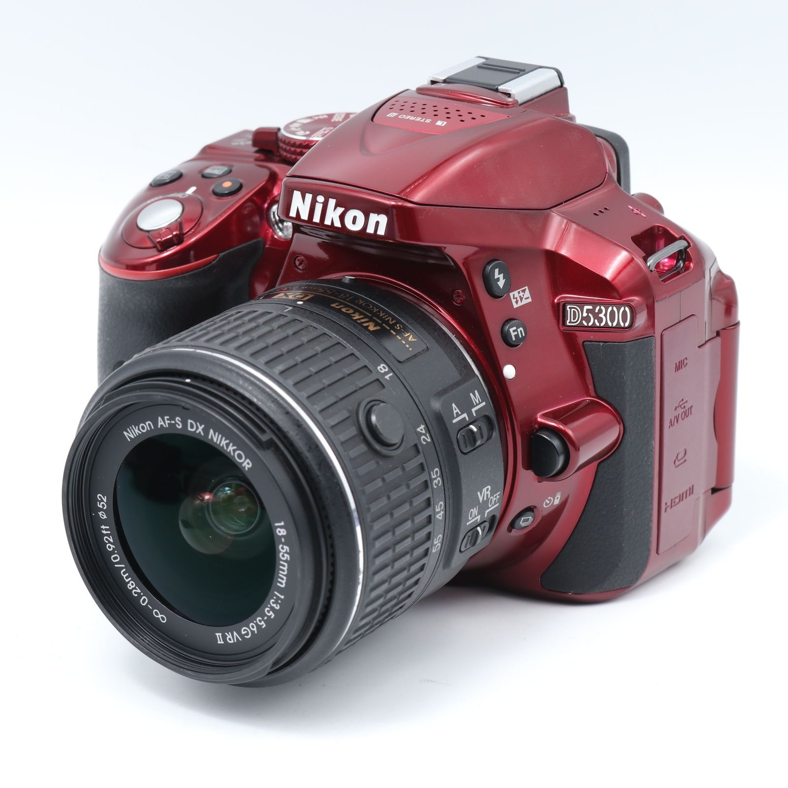 美品】Nikon デジタル一眼レフカメラ D5300 ダブルズームキット レッド - メルカリ