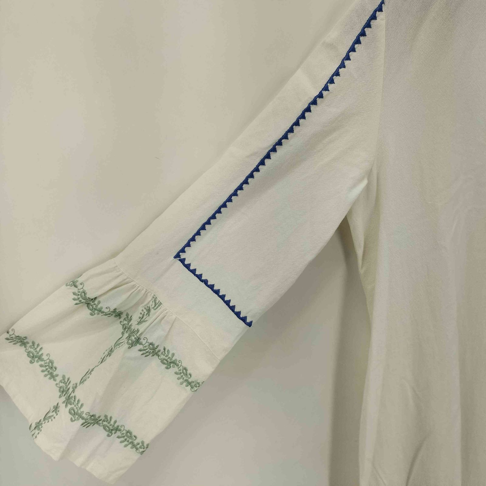 NE QUITTEZ PAS(ヌキテパ) Crimp Cotton Check Embroidery Flare Cuff