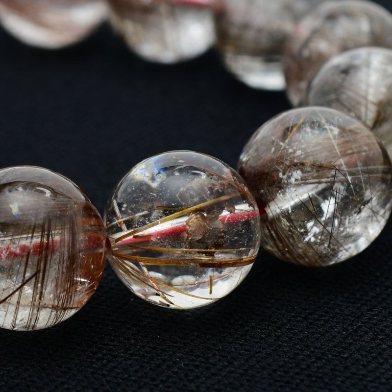 繊細な赤い針と虹が美しい 13mm