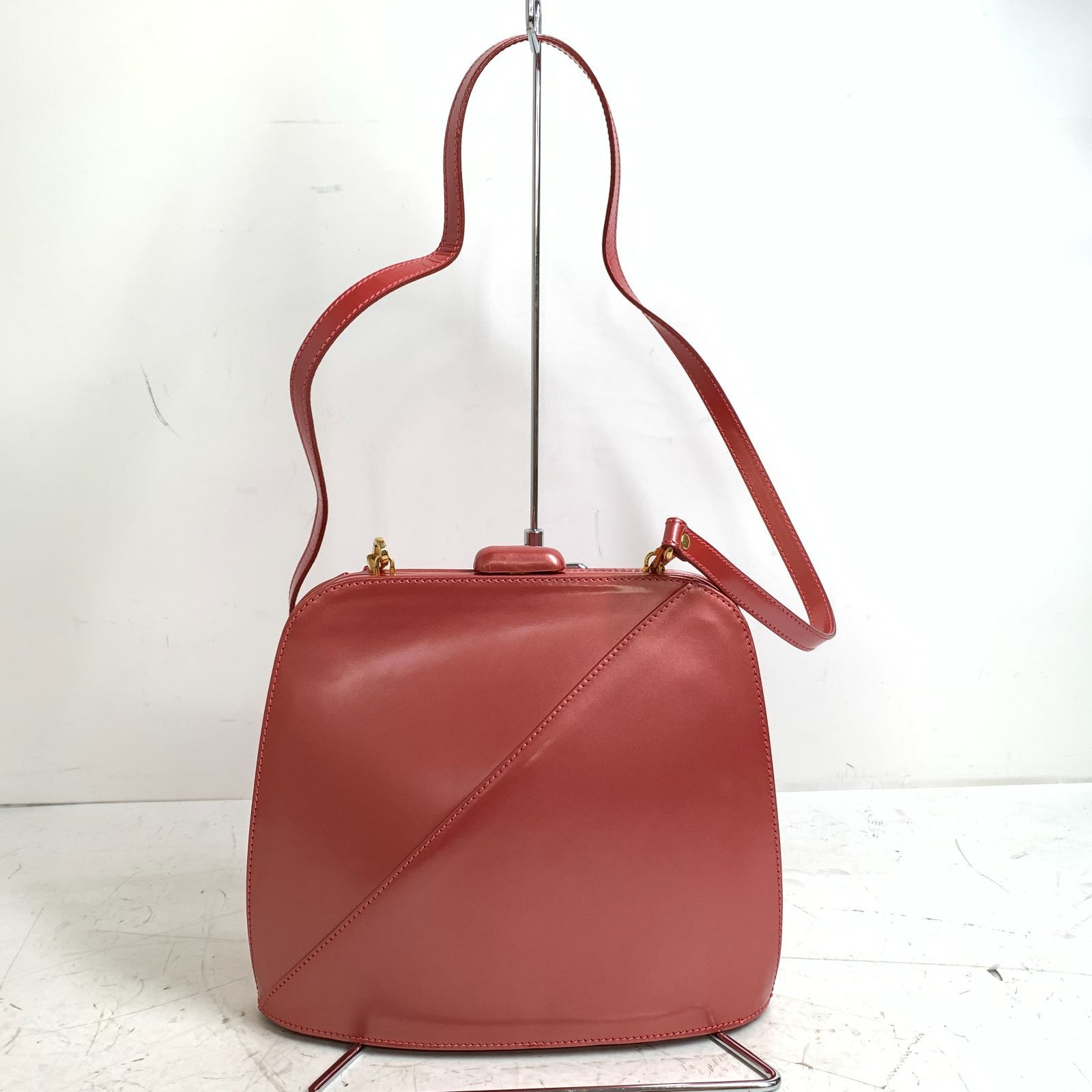 LOEWE ピンク ショルダーバッグ 保存袋付き 【公式通販】