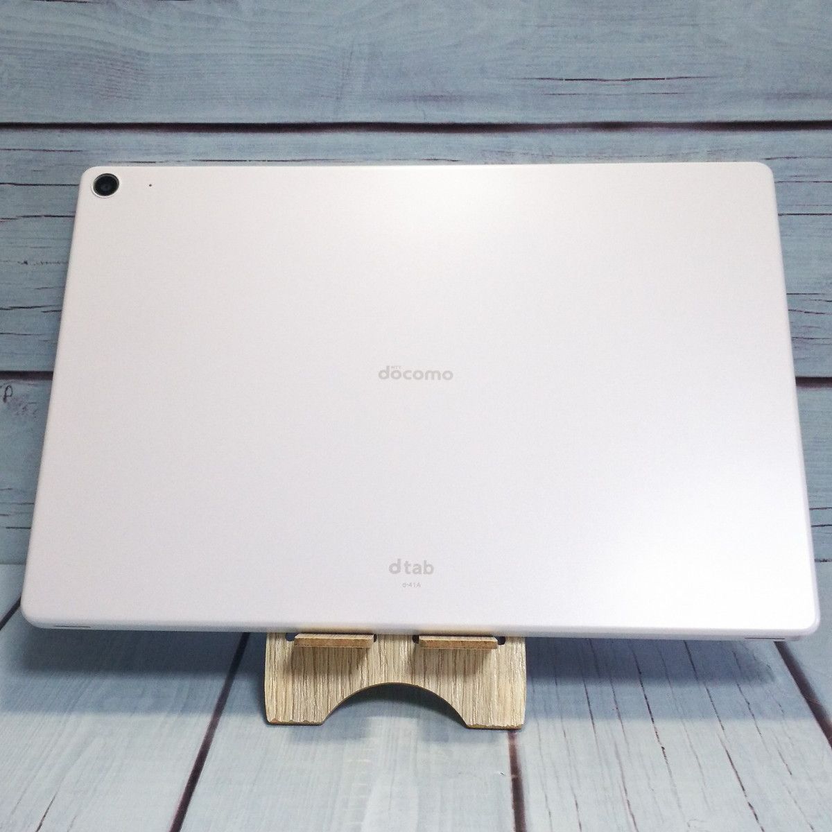 美品 SIMフリー dtab d-41A 64 GB 199 ホワイト 動作良好 美品 SIMフリー dtab d-41A 64 GB 199 ホワイト 動作良好