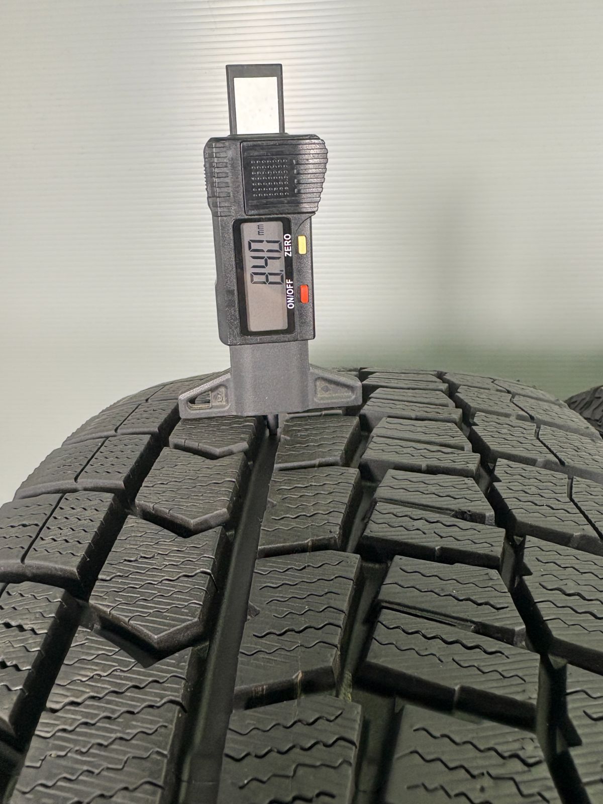 送料無料 205|55R16