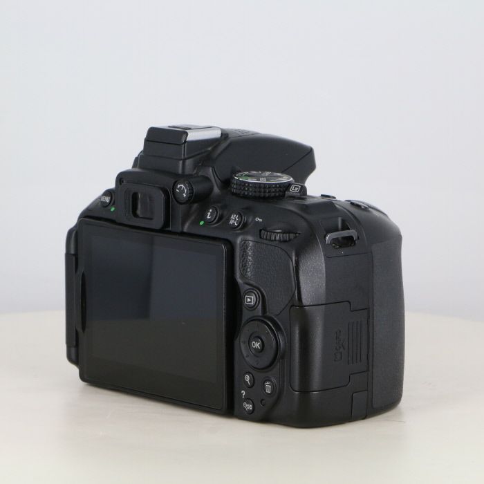 Nikon ニコンNikonD5300 ボディ ニコン D5300 ボディ 中古(ニコン