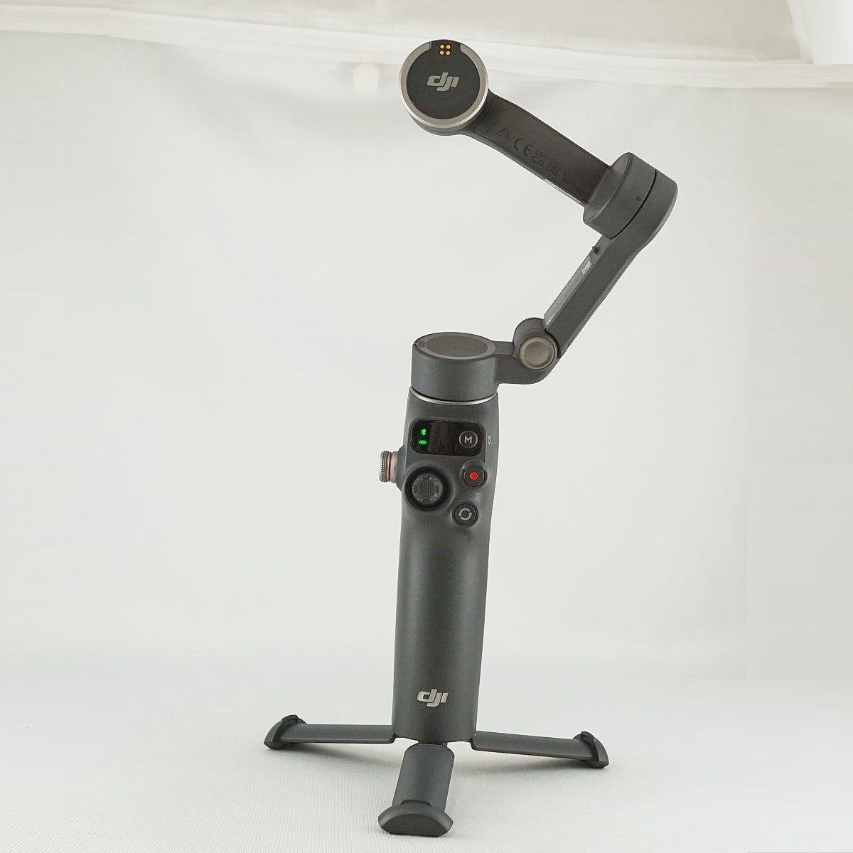 DJI Osmo Mobile 7P スマートフォン用ジンバル 本体 ポーチ 折りたたみ スタビライザー 延長ロッド 三脚トラッキング 完動品X7901