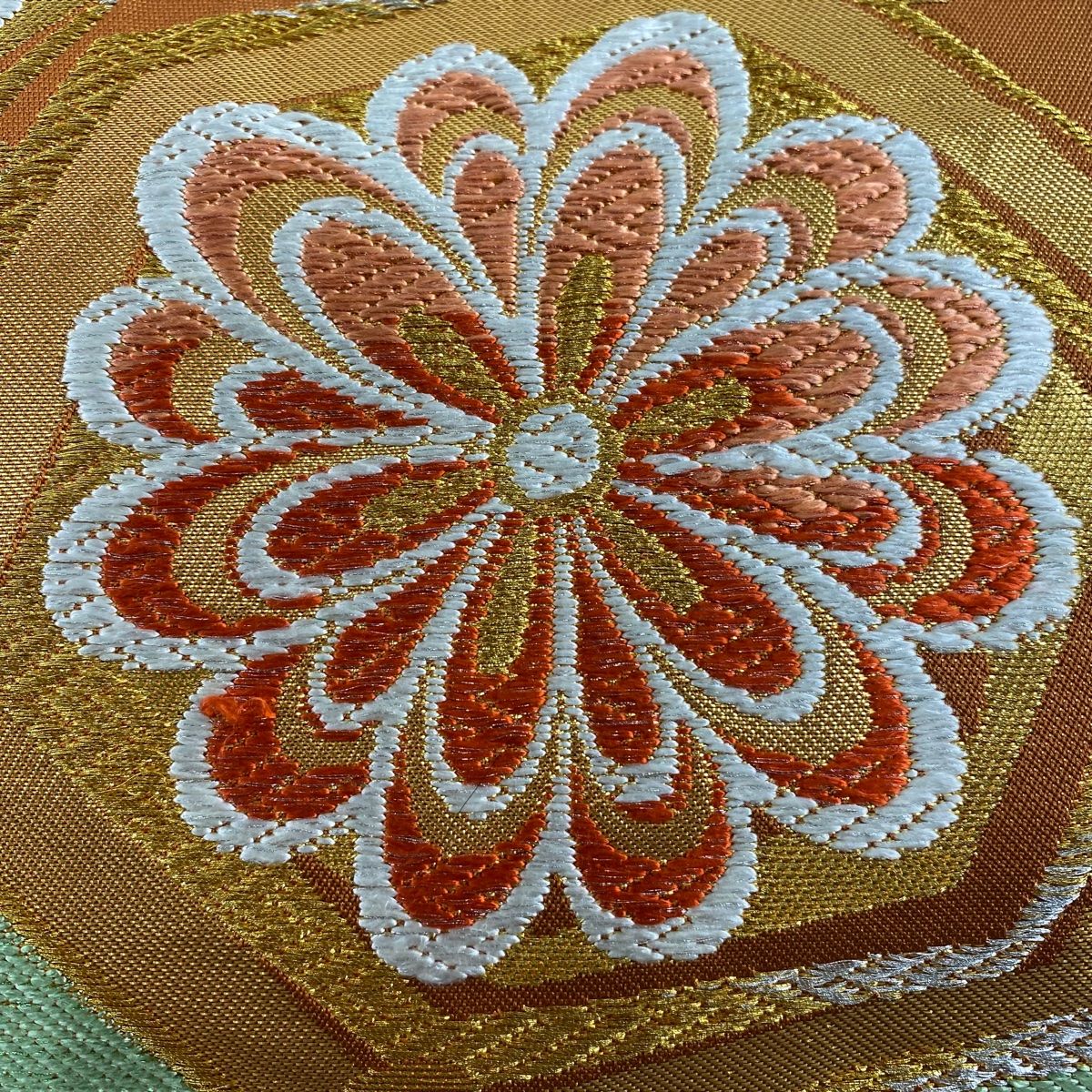 赤に亀甲、梅の花模様のだらりの帯☆作り帯 6258a2.jpg