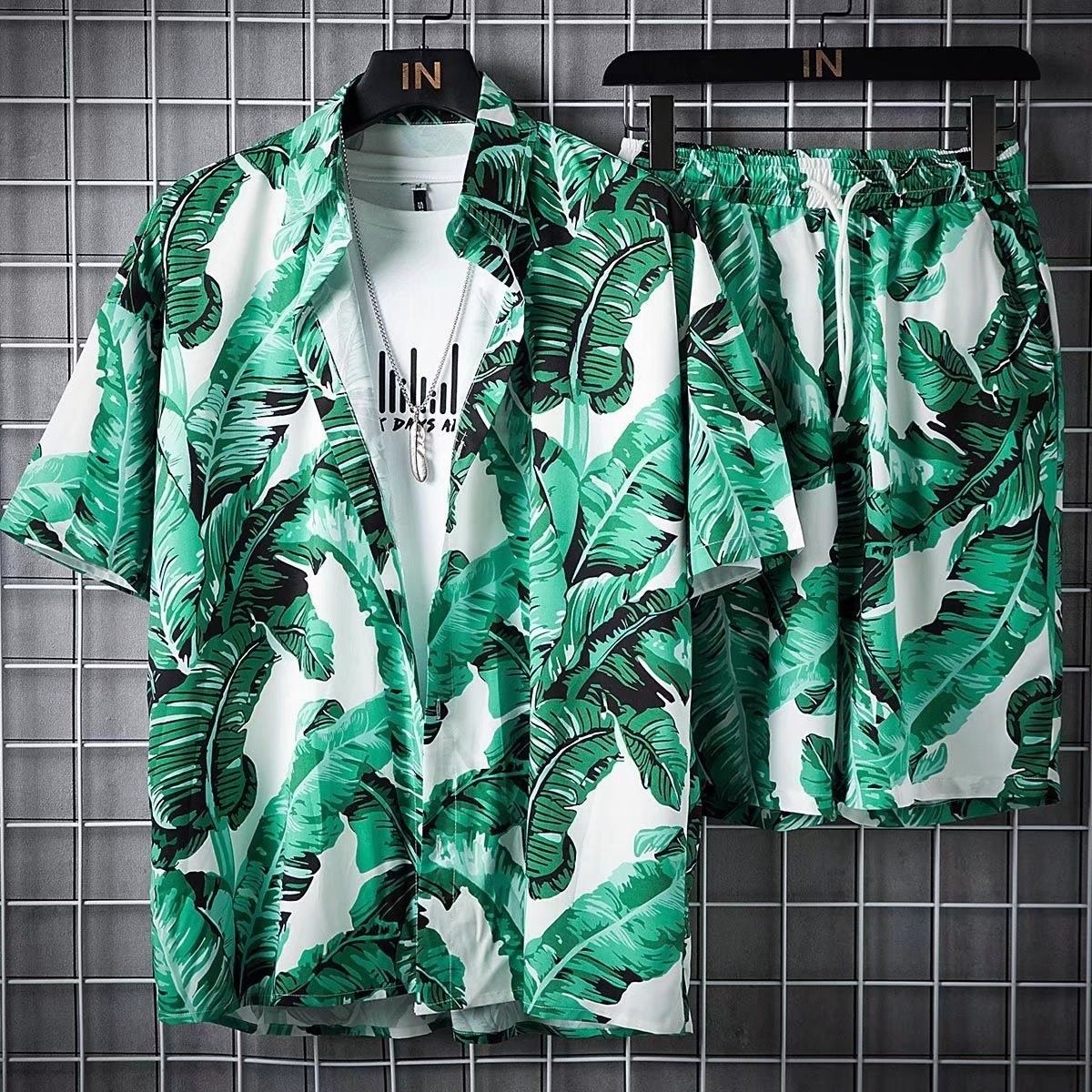 MOBB モブ セットアップ 半袖シャツ ハーフパンツ アロハシャツ　XL MOBB モブ セットアップ 半袖シャツ ハーフパンツ アロハシャツ