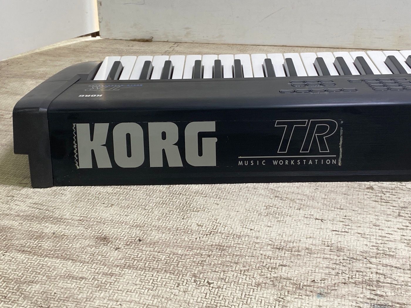 KORG TR76 デジタルシンセサイザー ワークステーション - メルカリ