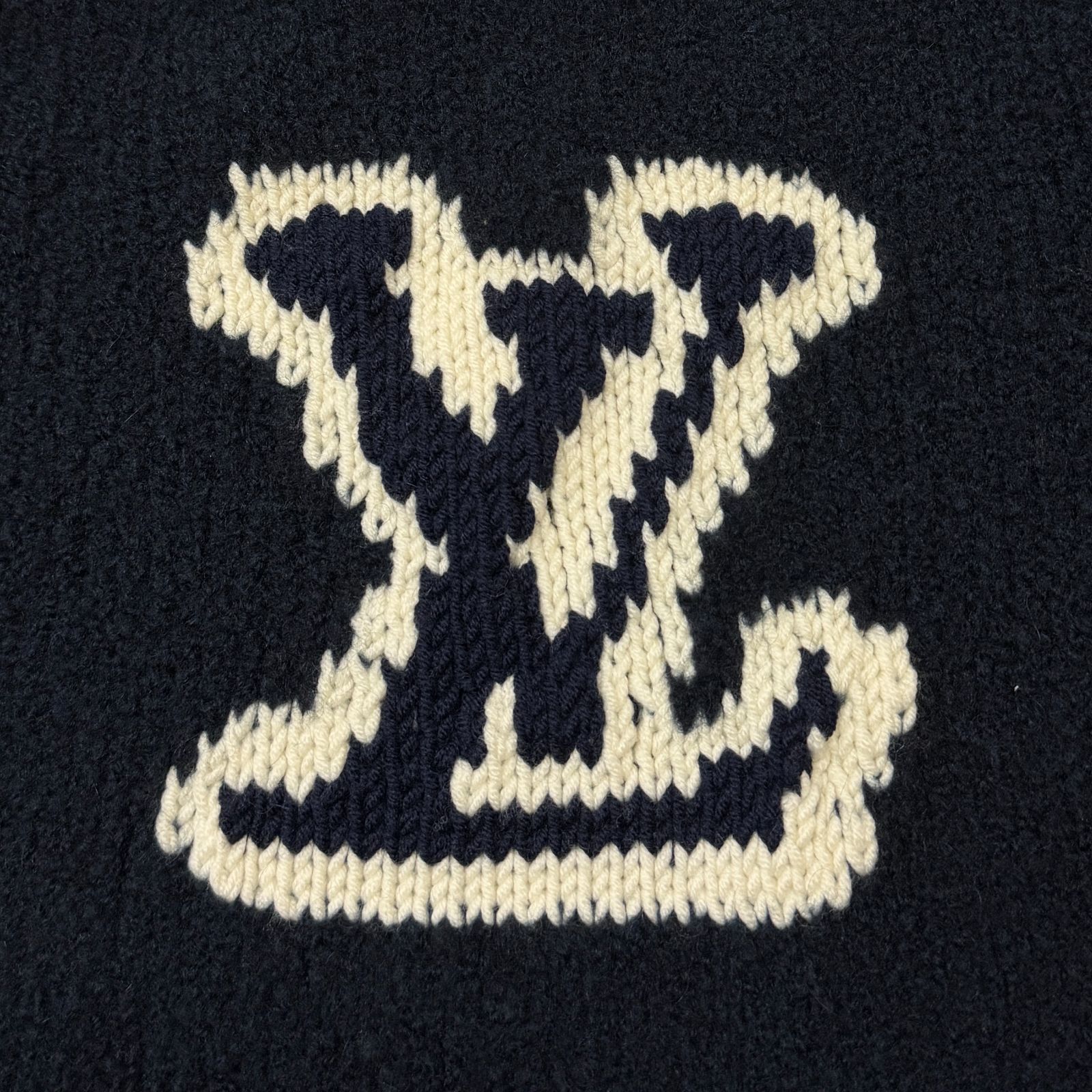 国内正規 LOUIS VUITTON インタルシアクルーネックセーター ロゴニット 