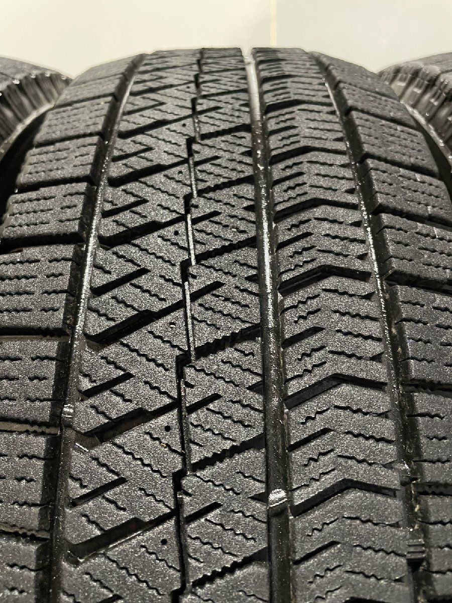 BS BRIDGESTONE BLIZZAK VRX2 185/65R15 15インチ スタッドレス 4本 22年製 イスト アクア ティーダ ノート デミオ フリード等　(KTI033)