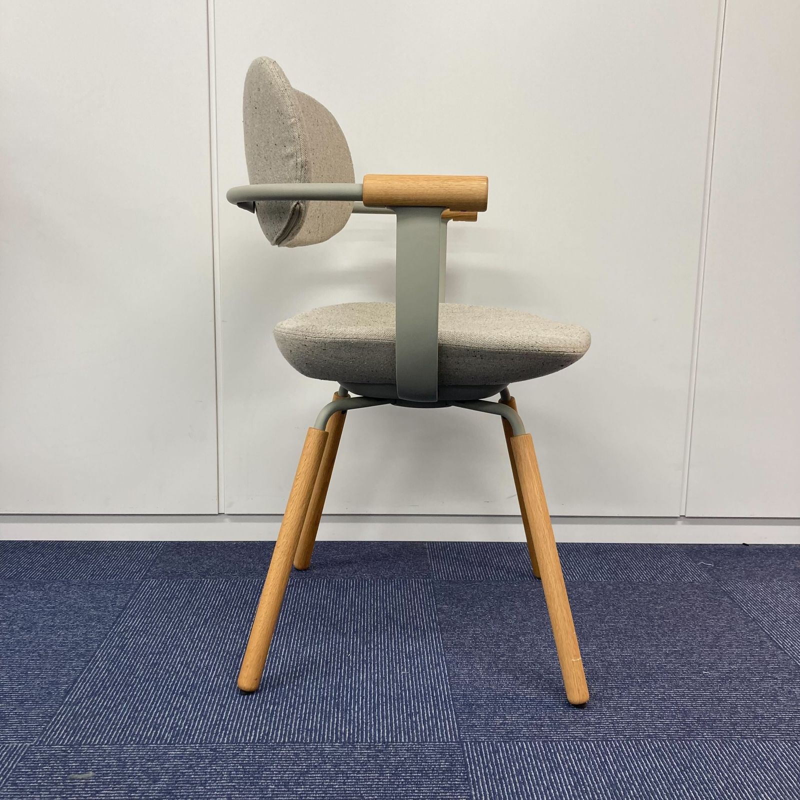 中古 A(中古品)】vertebra03(バーテブラ03) KG-867CD-L4H9 - メルカリ