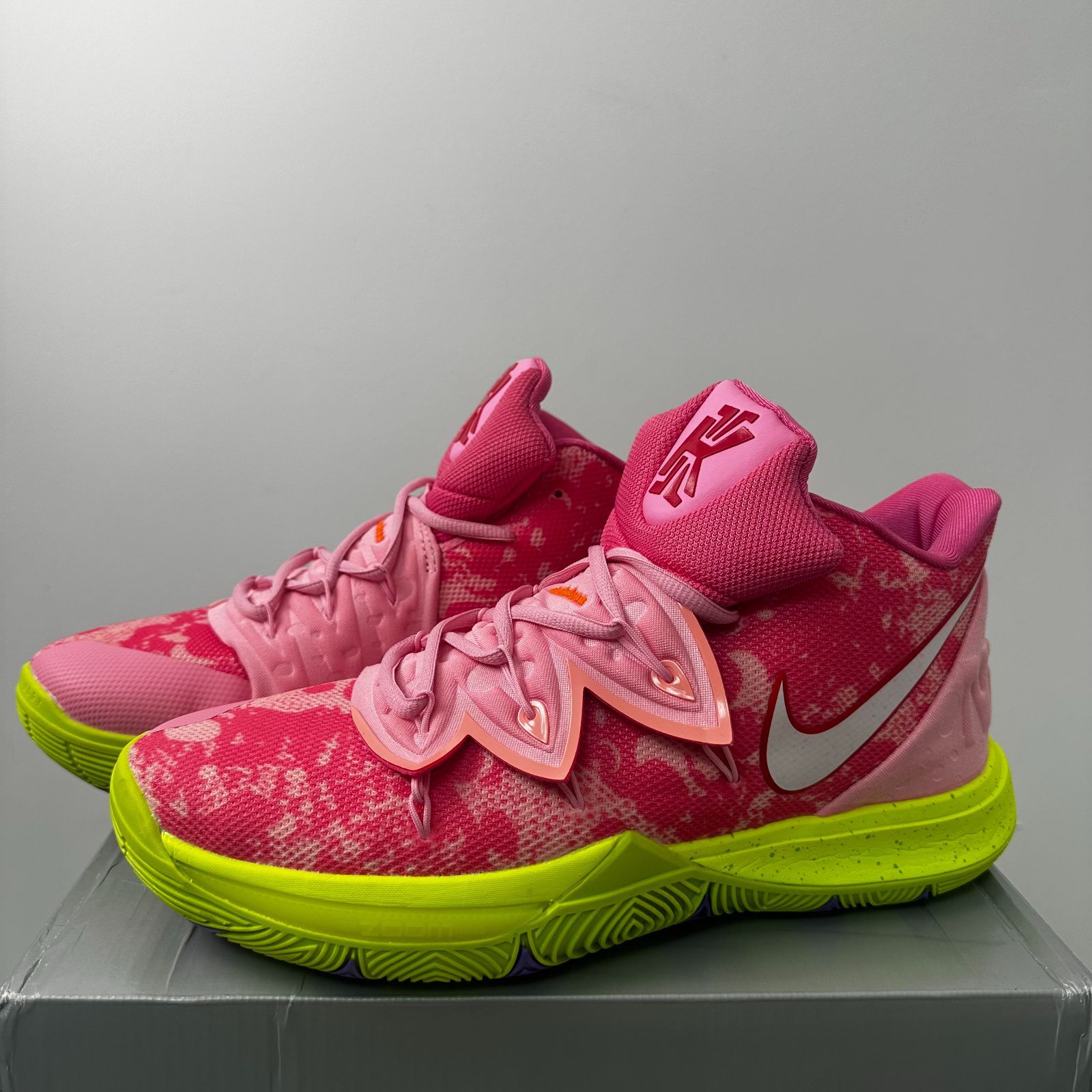 新品 ナイキ カイリー スポンジボブ コレクション パトリック スター NIKE KYRIE SPONGEBOB COLLECTION PATRICK  STAR - メルカリ