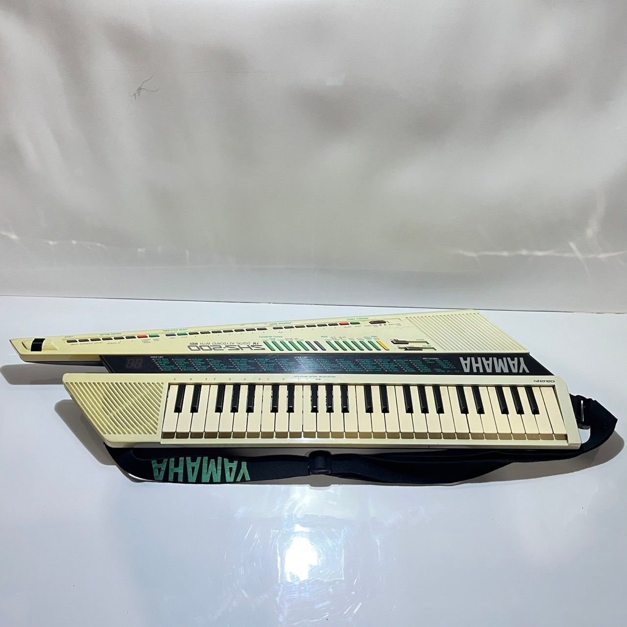 YAMAHA ヤマハ SHS-200 ショルダーキーボード 安い (管理番号：PLS6855