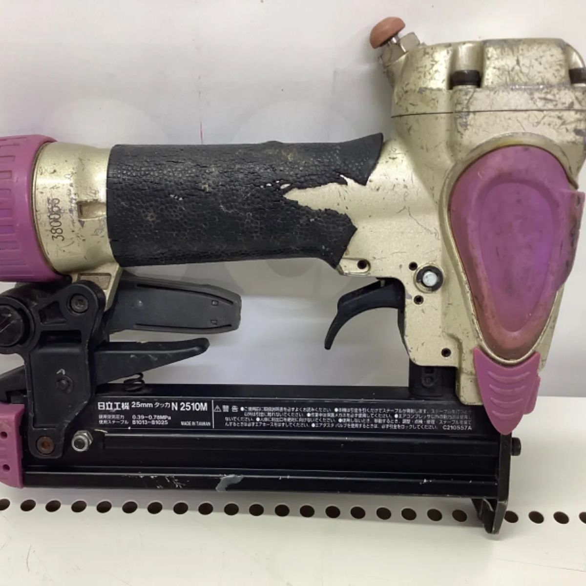 25mm 常圧エアタッカ