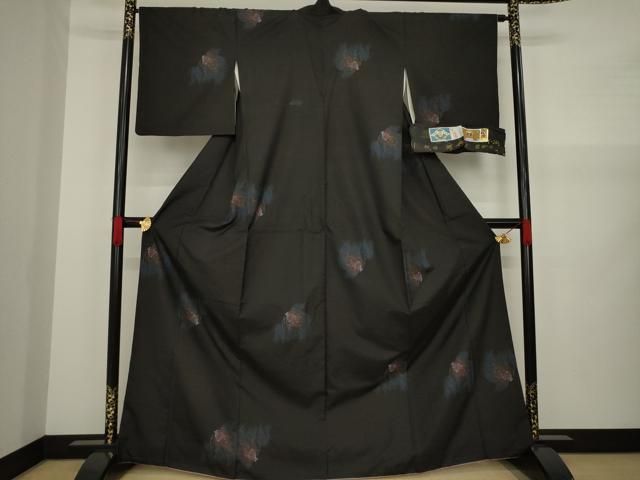 平和屋着物○本場染大島紬 訪問着 作家物 刺繍 舞蝶文 中昌細織物 証紙