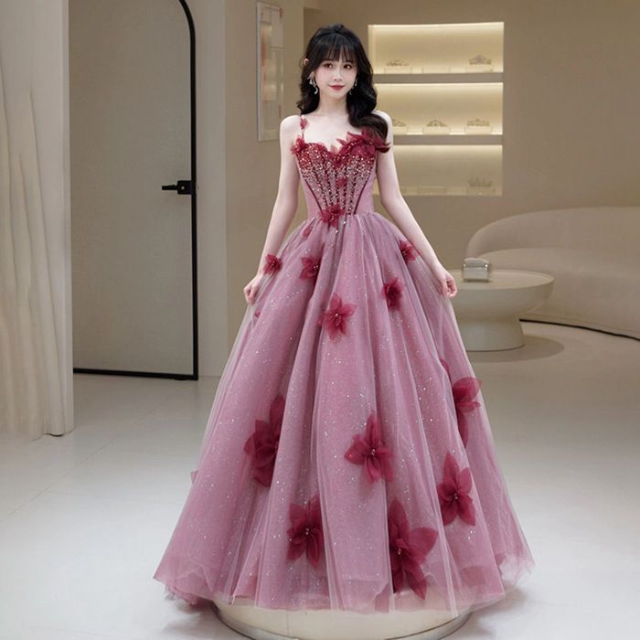 ロング丈プリンセスライン✦ウェディングドレスエレガントな魅力 ロング丈プリンセスライン?ウェディングドレスエレガントな魅力