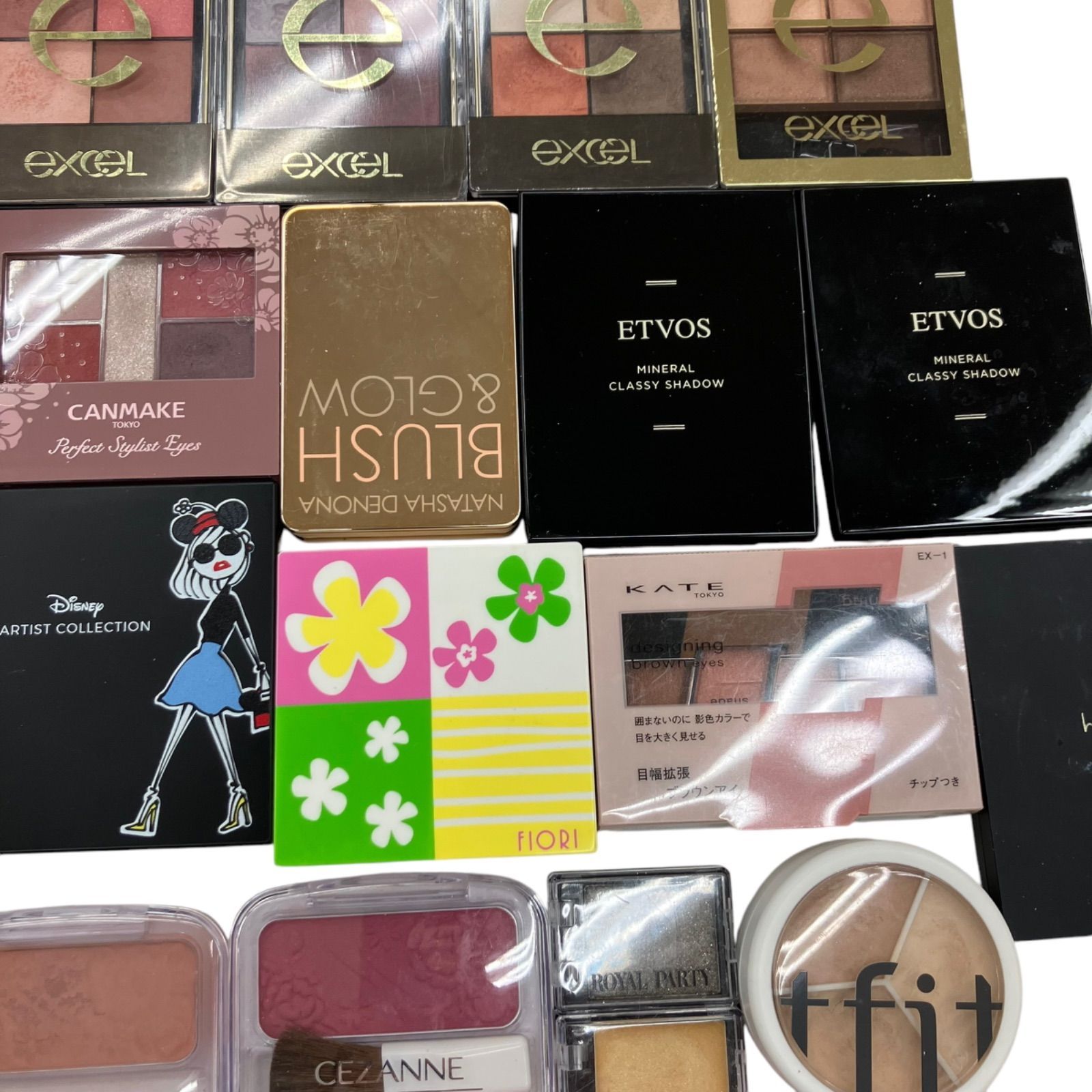 KATEコスメ18点まとめ売り 186001 KATE ケイト コスメ 30点以上 まとめ売り KATE アイシャドウ