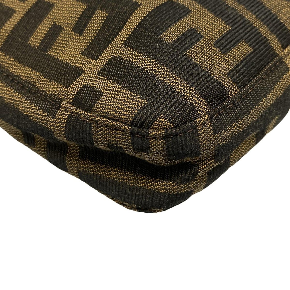 ★ FENDI