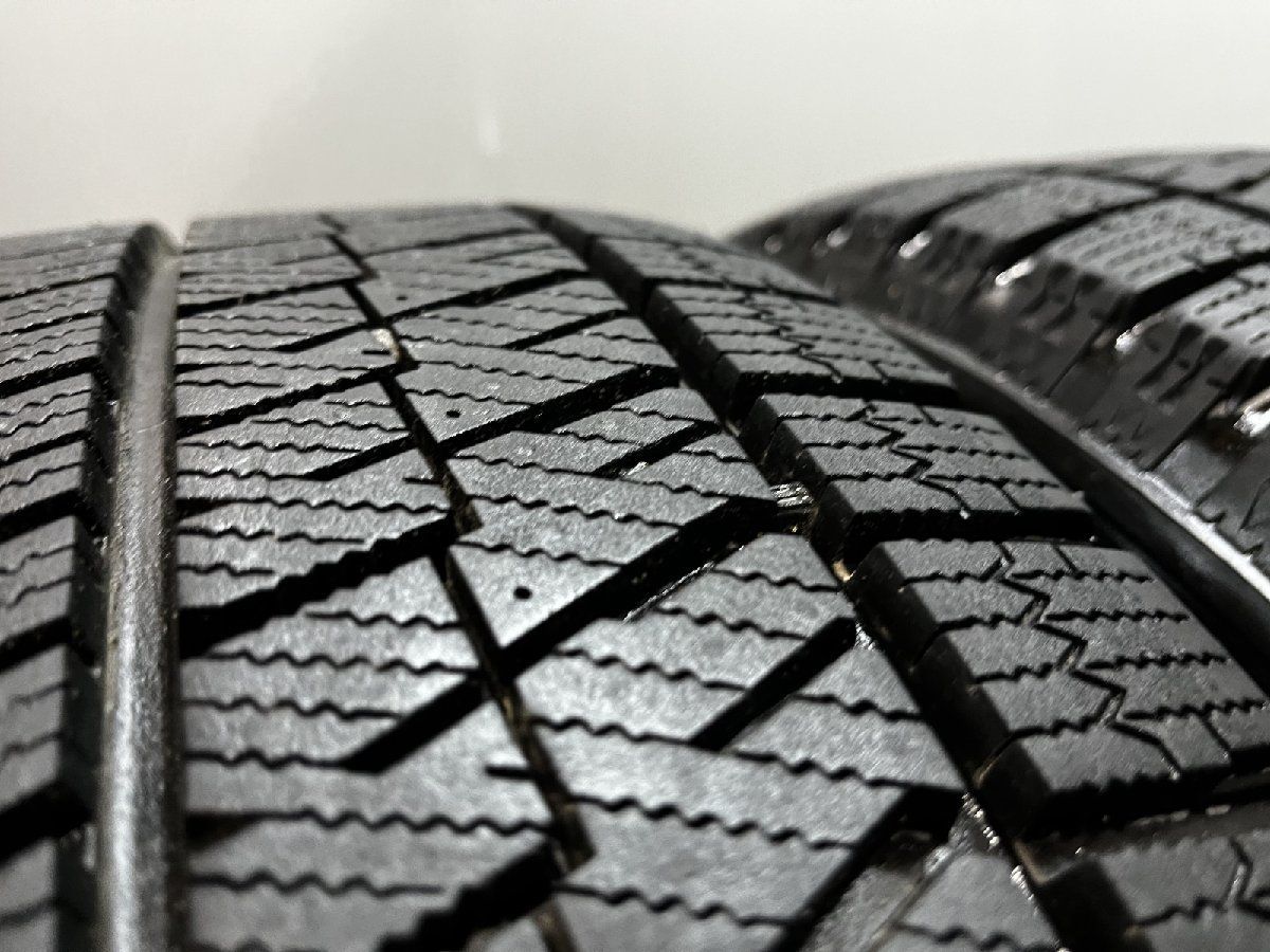 タイヤ走行短め【BS BLIZZAK VRX2 225/60R17】スタッドレス【BALMINUM 