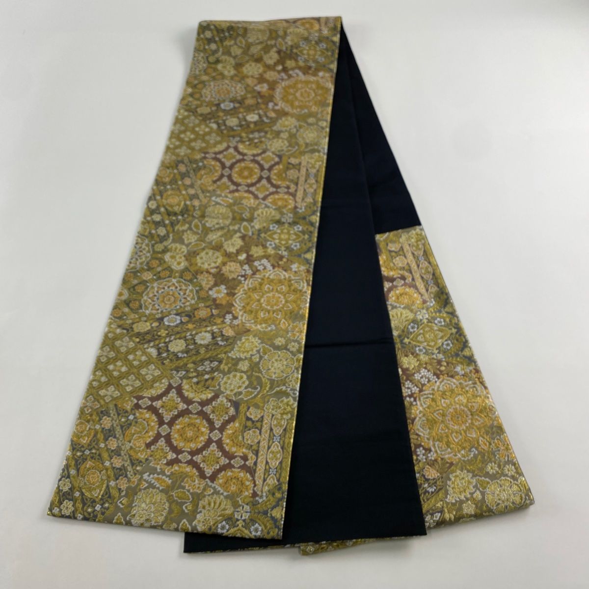 袋帯 美品 秀品 華文 花唐草 箔 金糸 灰茶 六通 正絹 【中古