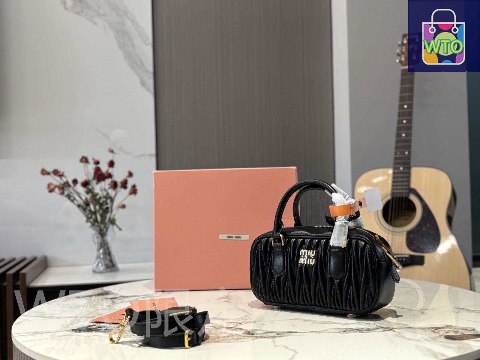 今日特価】Miu Miu ミュウミュウ ボウリングバッグ