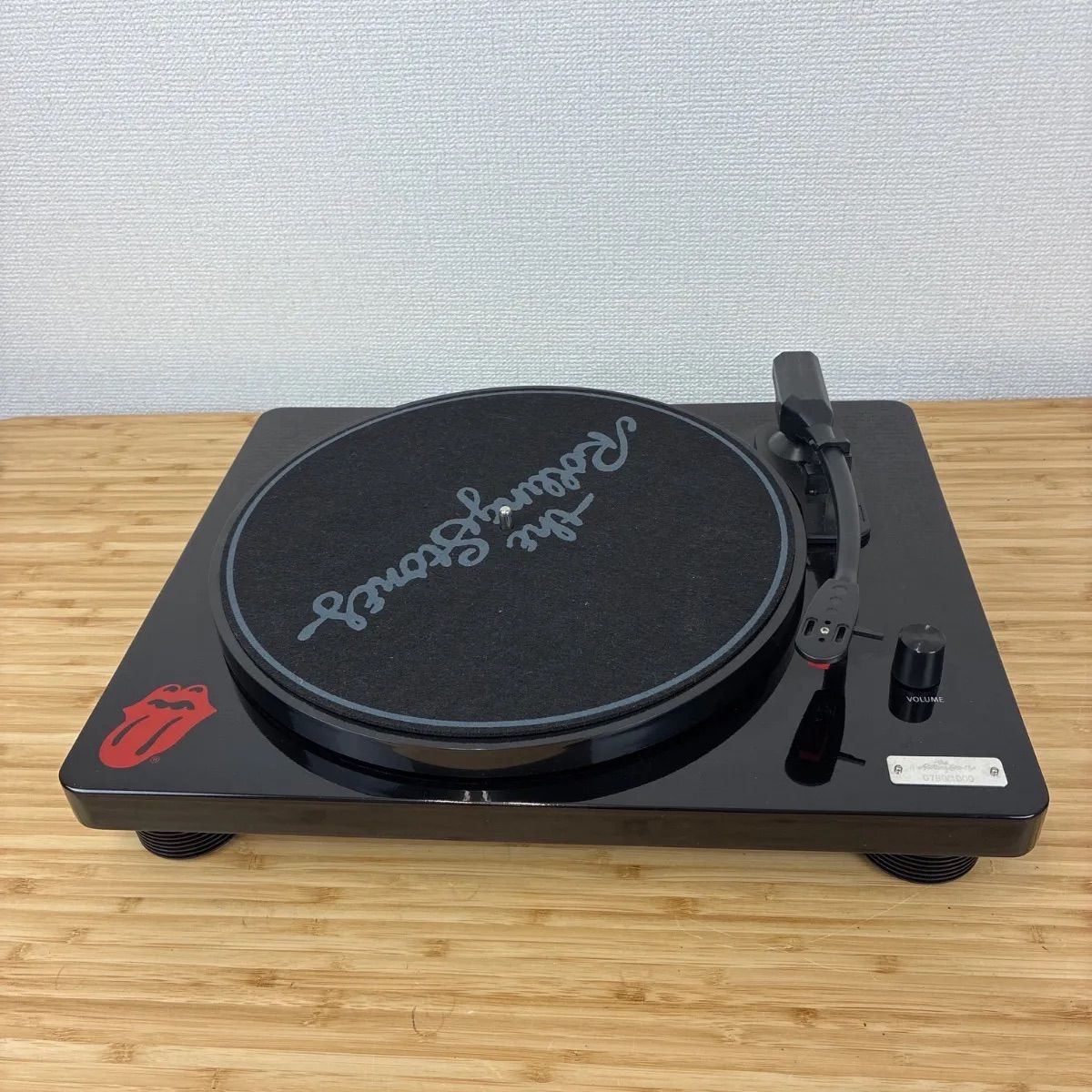 全世界で1000台 ローリングストーンズ レコードプレイヤー モデルルーム