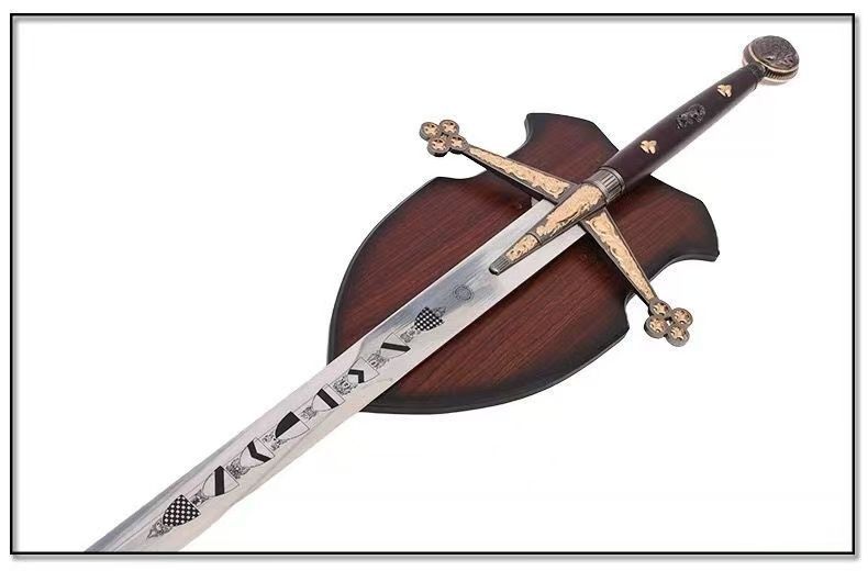 スコットランド クレイモア大剣 140cm 金属製西洋剣・壁掛け