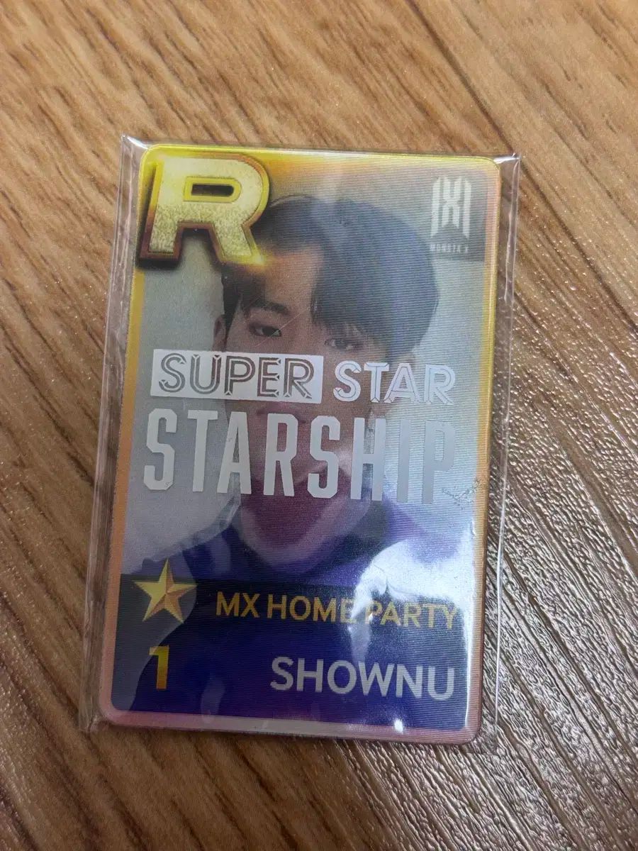 MONSTA X(モンスタエックス・モネク) ショヌ(SHOWNU) トレカ