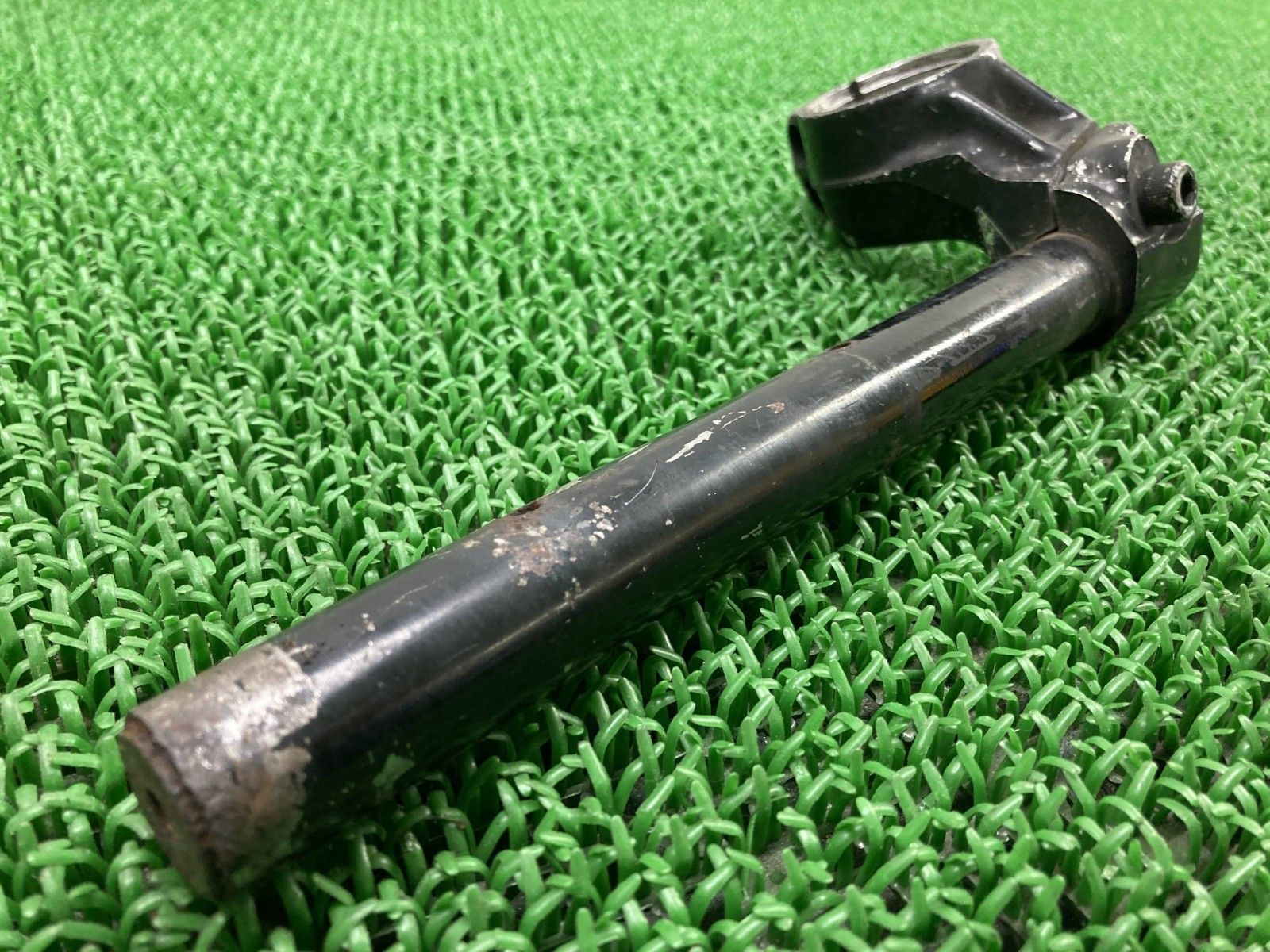 VFR400 セパレートハンドル 右 ホンダ 純正 バイク 部品 NC30 41φ セパハン ペイント素材に 曲がり無し 品薄 Xq