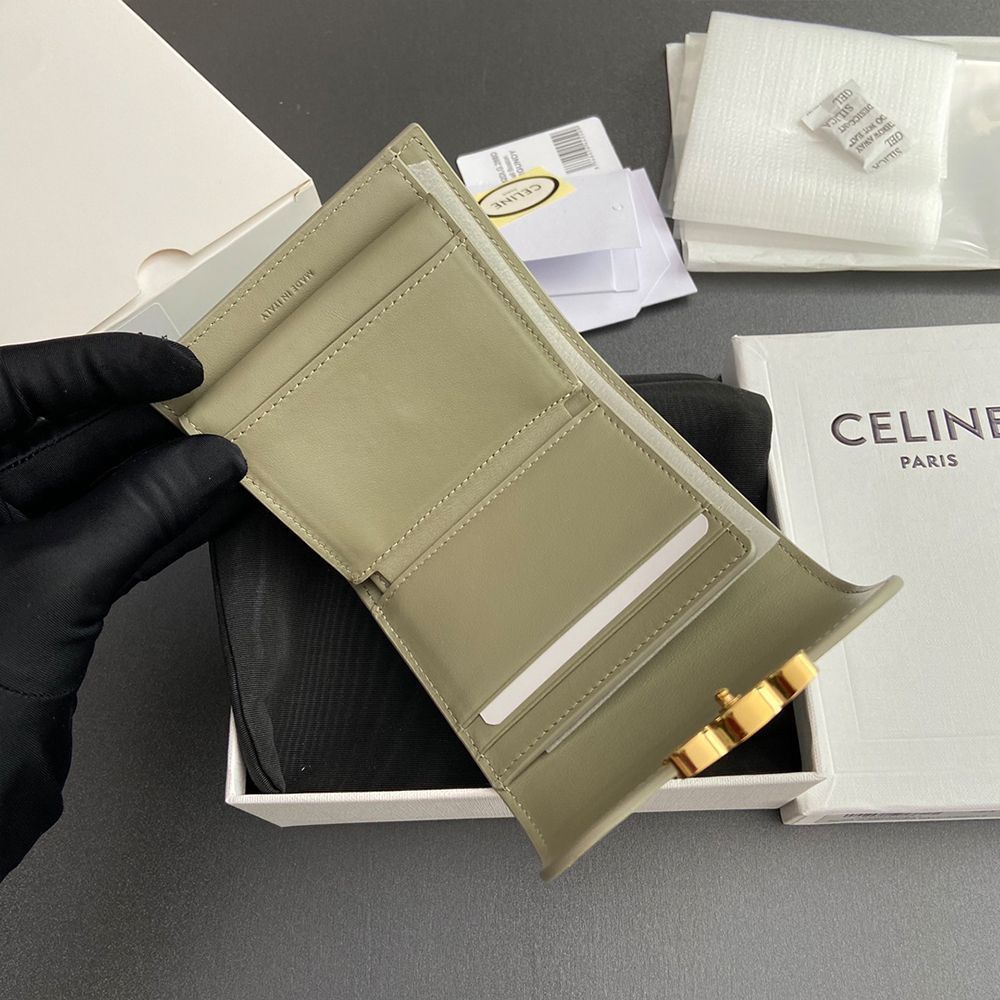 【CELINE】SMALL WALLET TRIOMPHE コンパクト財布 COMPACT WALLET WITH COIN TRIOMPHE IN triomphe canvas - TAN