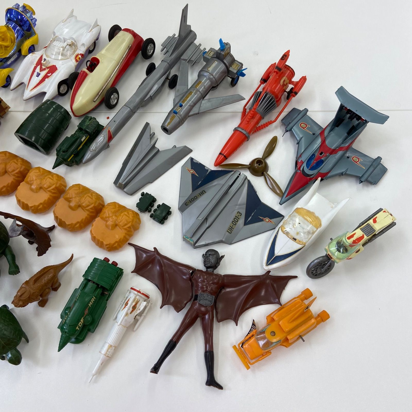 希少】【レトロ】サンダーバード 飛行機 ロケット 車 バイク 亀