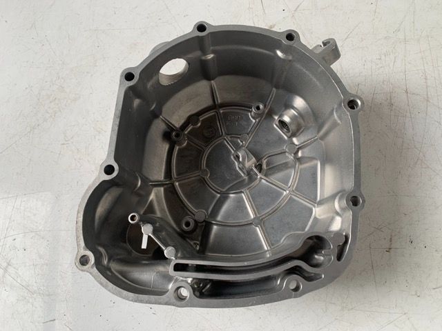 KAWASAKI ゼファー400 クラッチカバー - メルカリ