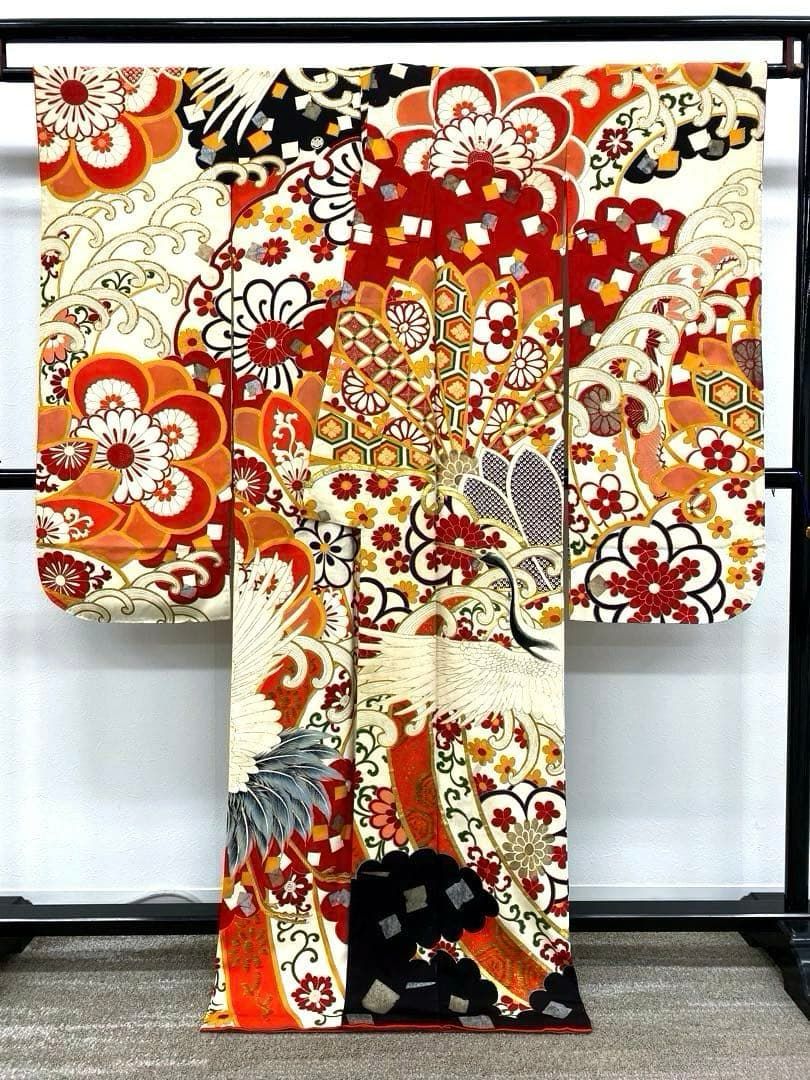 アンティーク 振袖 金駒 金彩 鶴 正絹 身丈168cm 紋付 - メルカリ