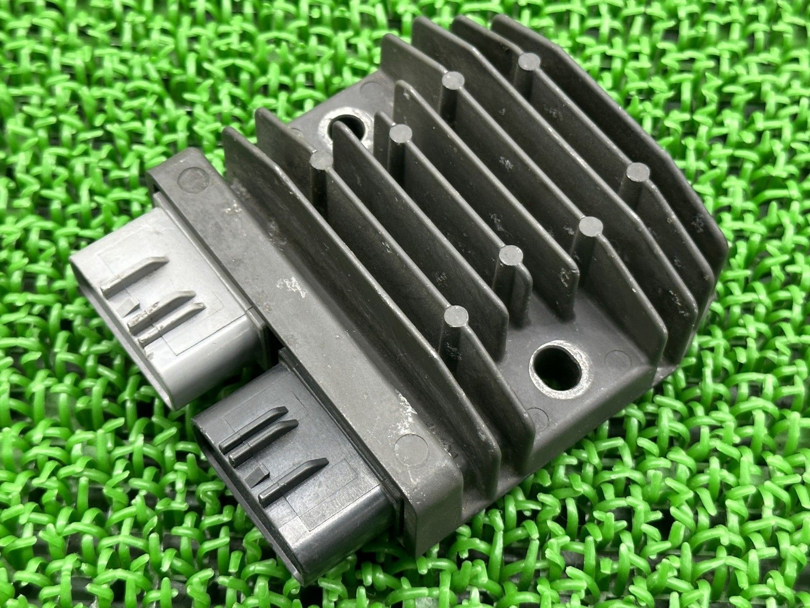 ZX-14R レギュレター カワサキ 純正 バイク 部品 レギュレーター