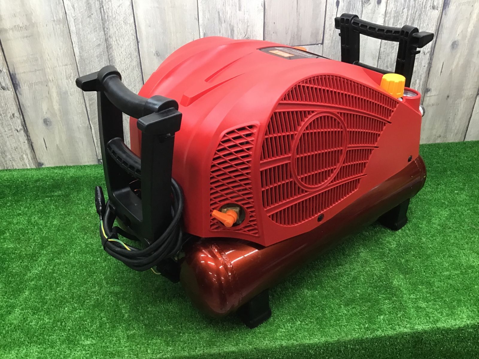 MAX マックス エアーコンプレッサー AK-615PⅡ(6) AK-615P2(6) 動作 ＭＡＸマックス エアーコンプレッサー AK-615PⅡ 検電動工具