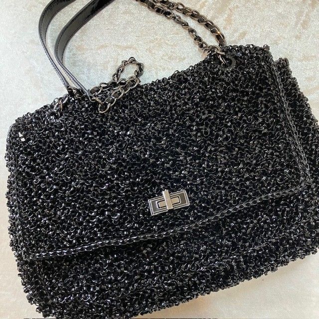 ［美品］アンテプリマ　ショルダーバッグ　ワイヤーバック　ブラック 黒　ルケット ブラックショルダーバッグでおしゃれに【公式】アンテプリマ