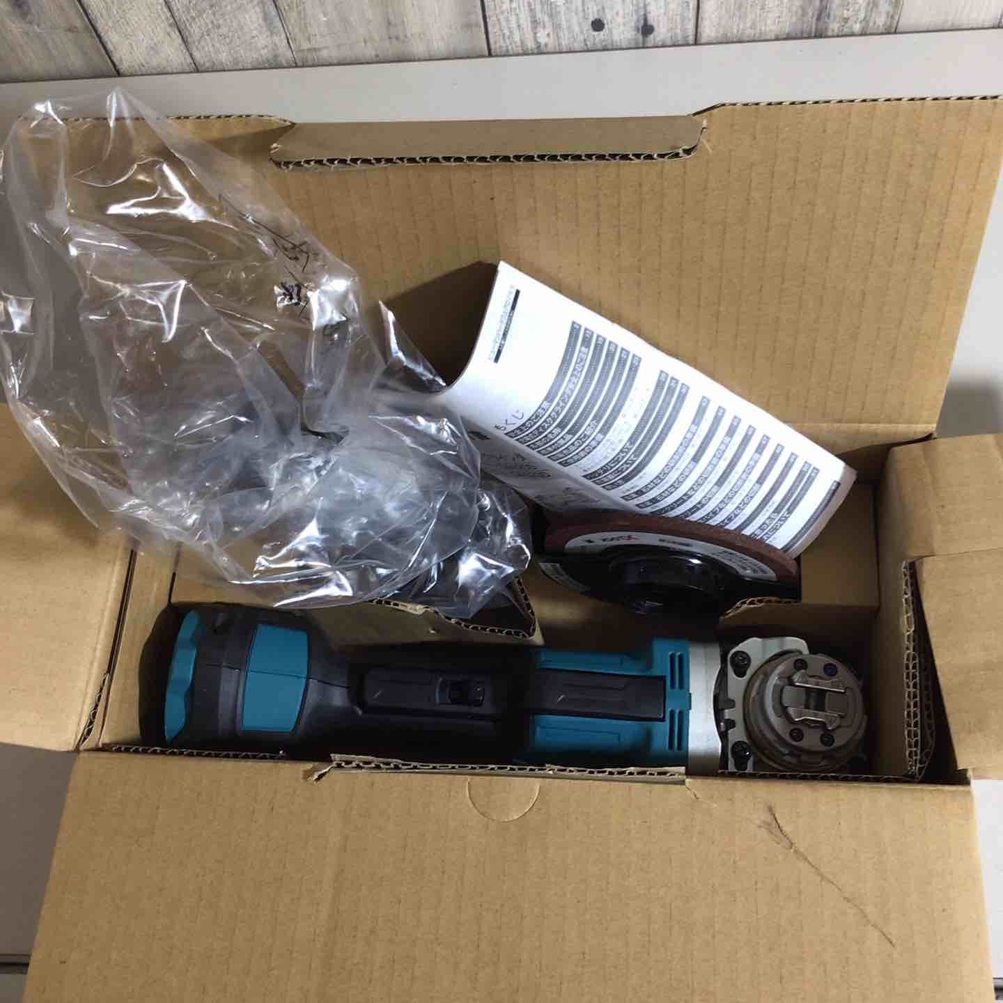 マキタ makita 125mmコードレスディスクグラインダ GA520DZ 藤沢店