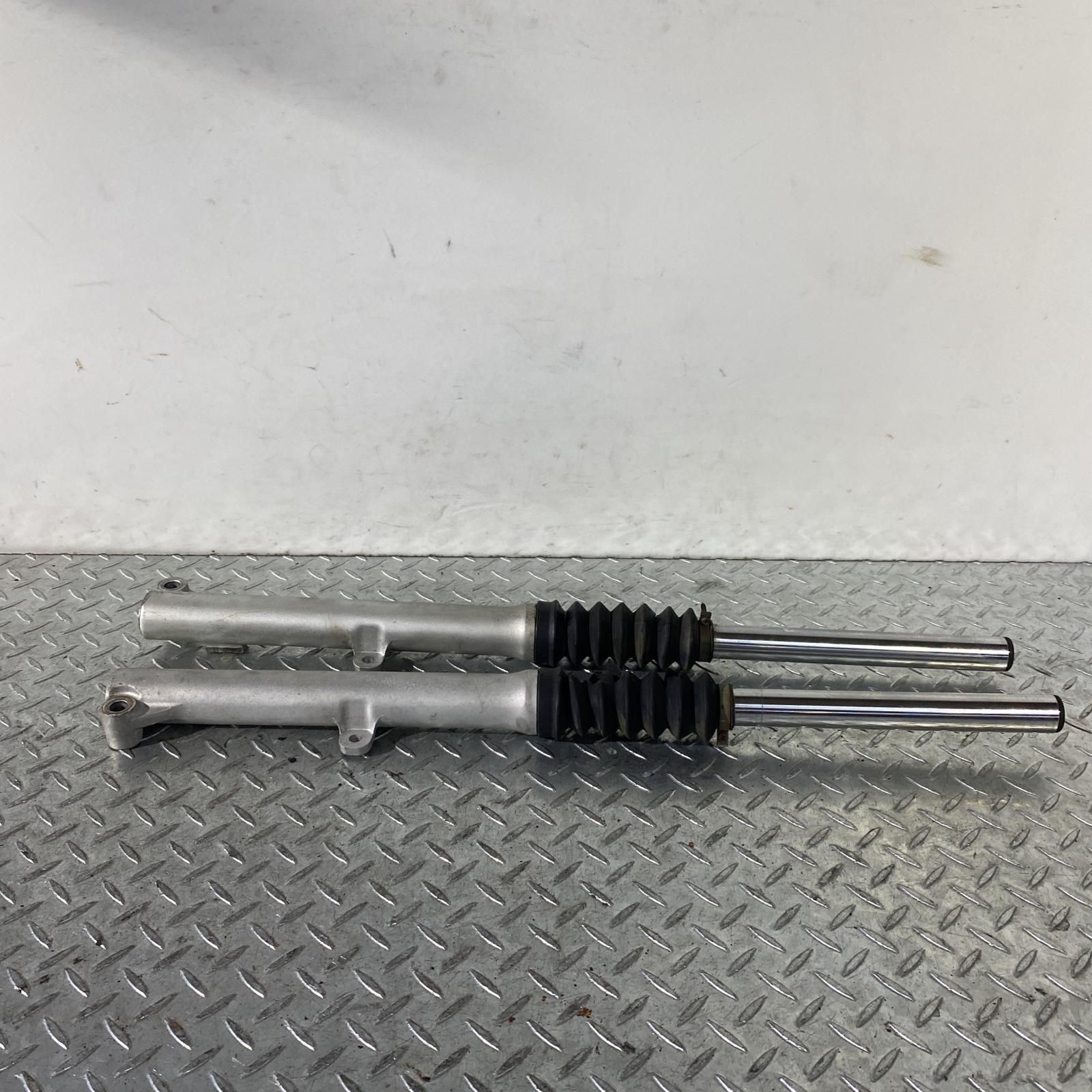 YAMAHA タウンメイト90 フロントフォーク ヤマハ - メルカリ