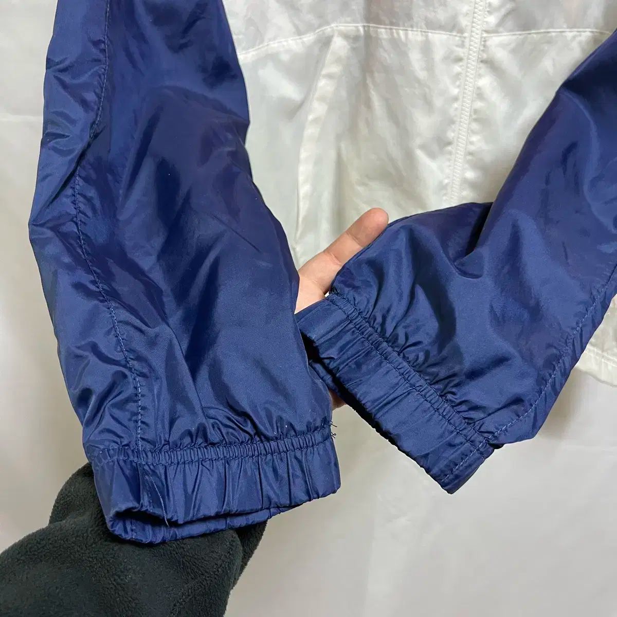 純正品/ S Nike(ナイキ） スウッシュ ウーブン ホワイトレッドブルー 