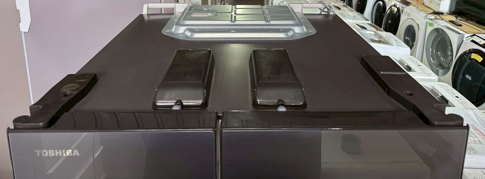 大阪送料無料☆3か月保障付き☆冷蔵庫☆東芝☆6ドア