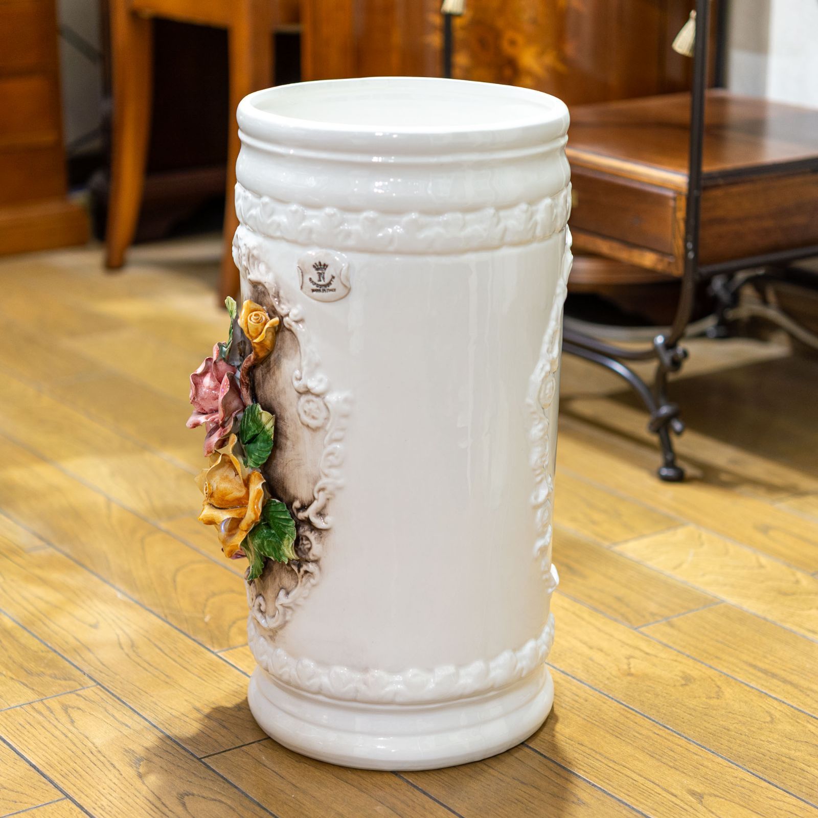 陶器 陶花付き傘立て