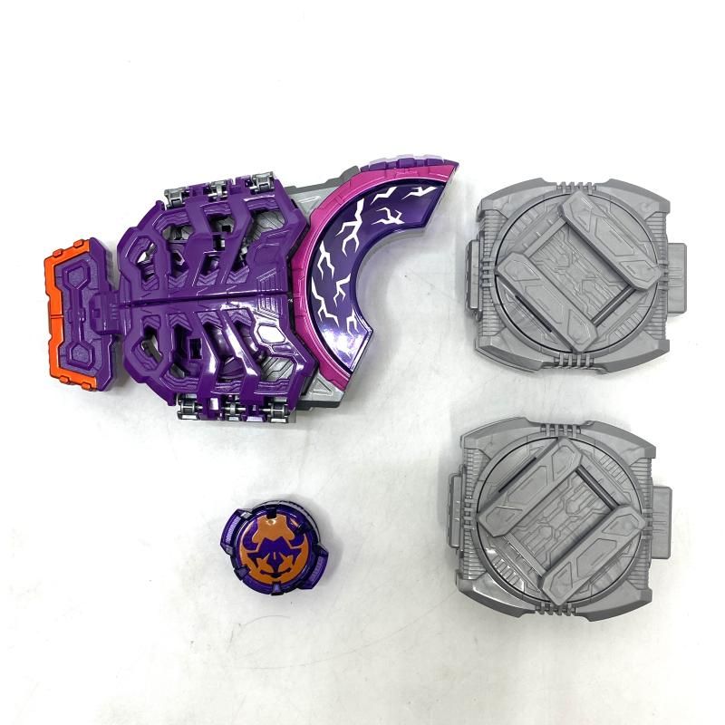 特典付き　変身ベルト DXデザイアドライバー＆ゾンビレイズバックル 変身ベルト DXデザイアドライバー＆ゾンビレイズバックル＆レイズ