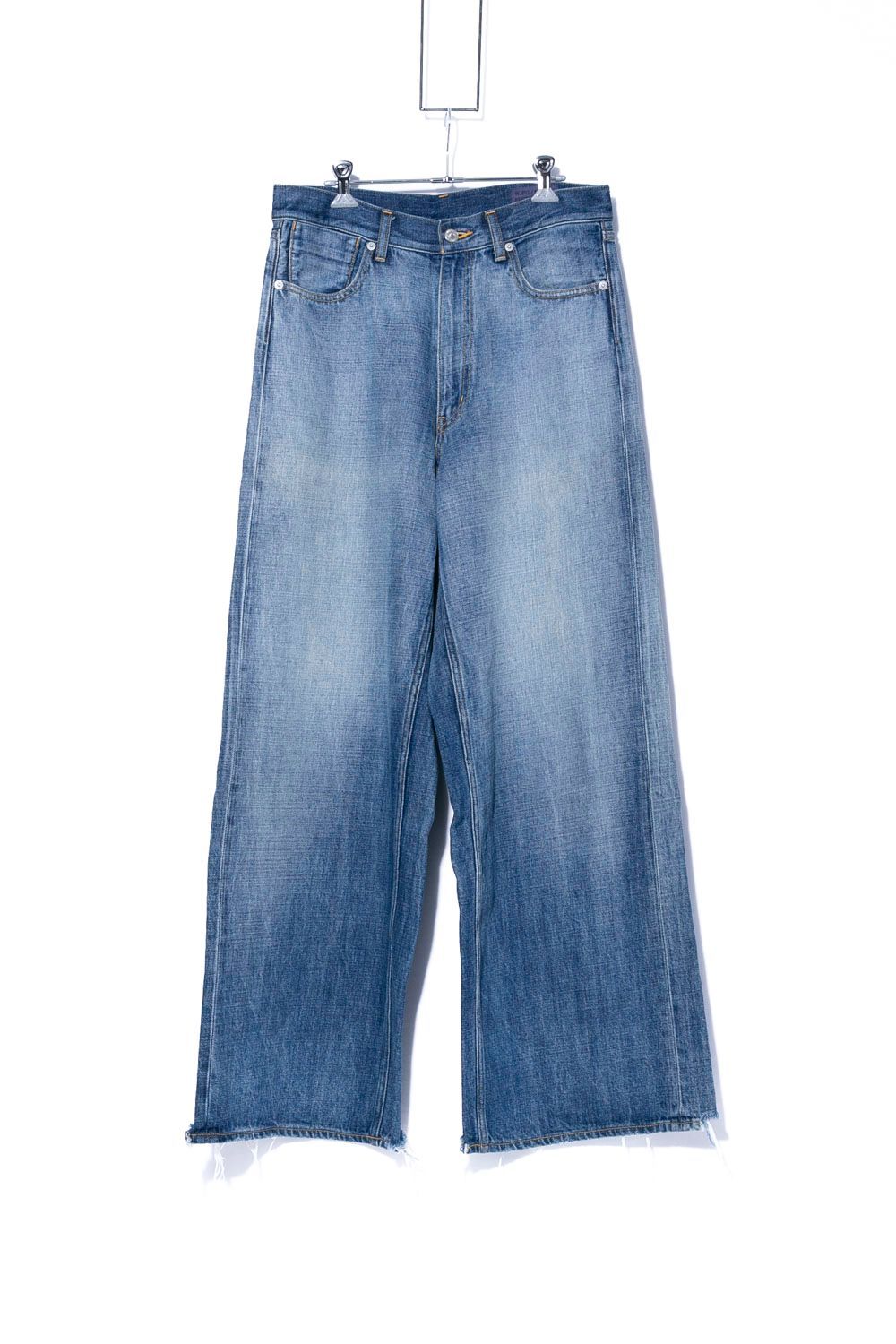 パンツ Soe Widest Hard Wash Jeans soe(ソーイ)のWidest Hard Wash Jeansの通販｜PALETTE art alive