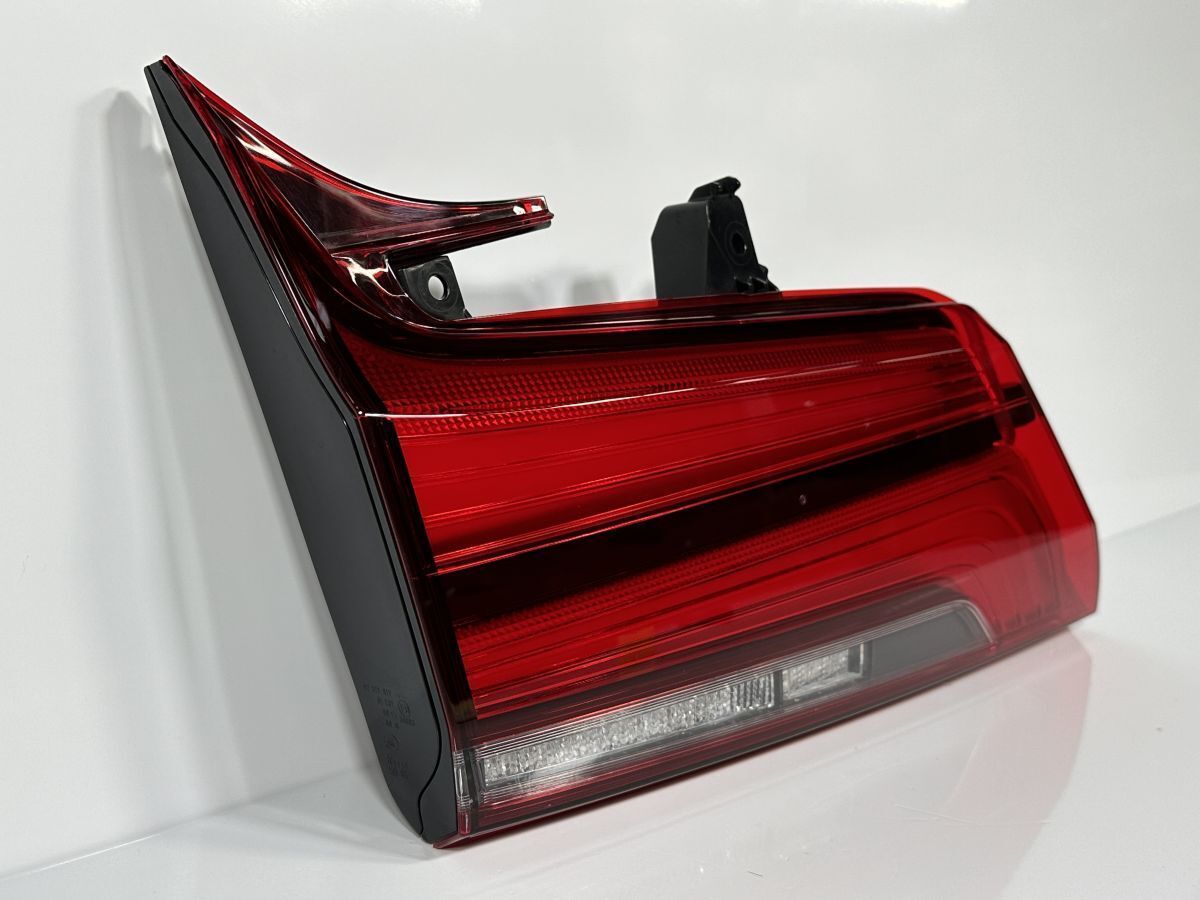 美品/低走行 アルファード AGH30W 後期 純正 左フィニッシャーランプ
